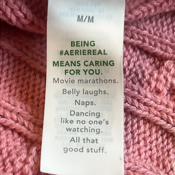 Aerie Chunky Cable Knit Cropped Pink Sweaterter sz M - Picture 7 of 8
